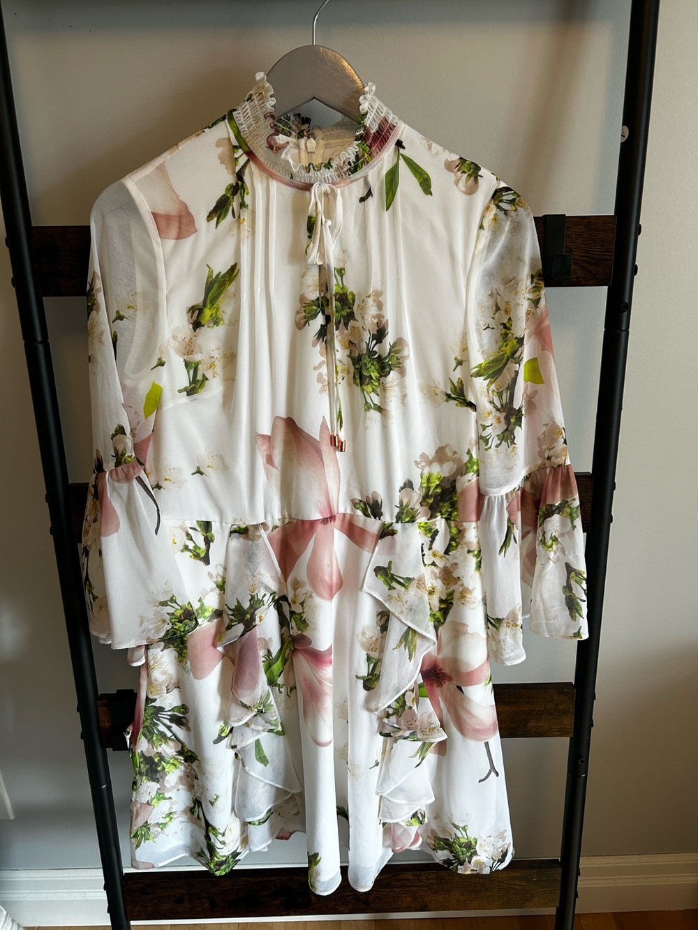 TED BAKER BECCAA Ruffle Dress Size US 6